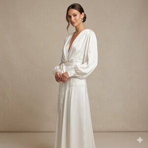 Bronx & Banco Carmen Bridal Gown Women Size 4 Silk Blend Wedding Dress Elopement